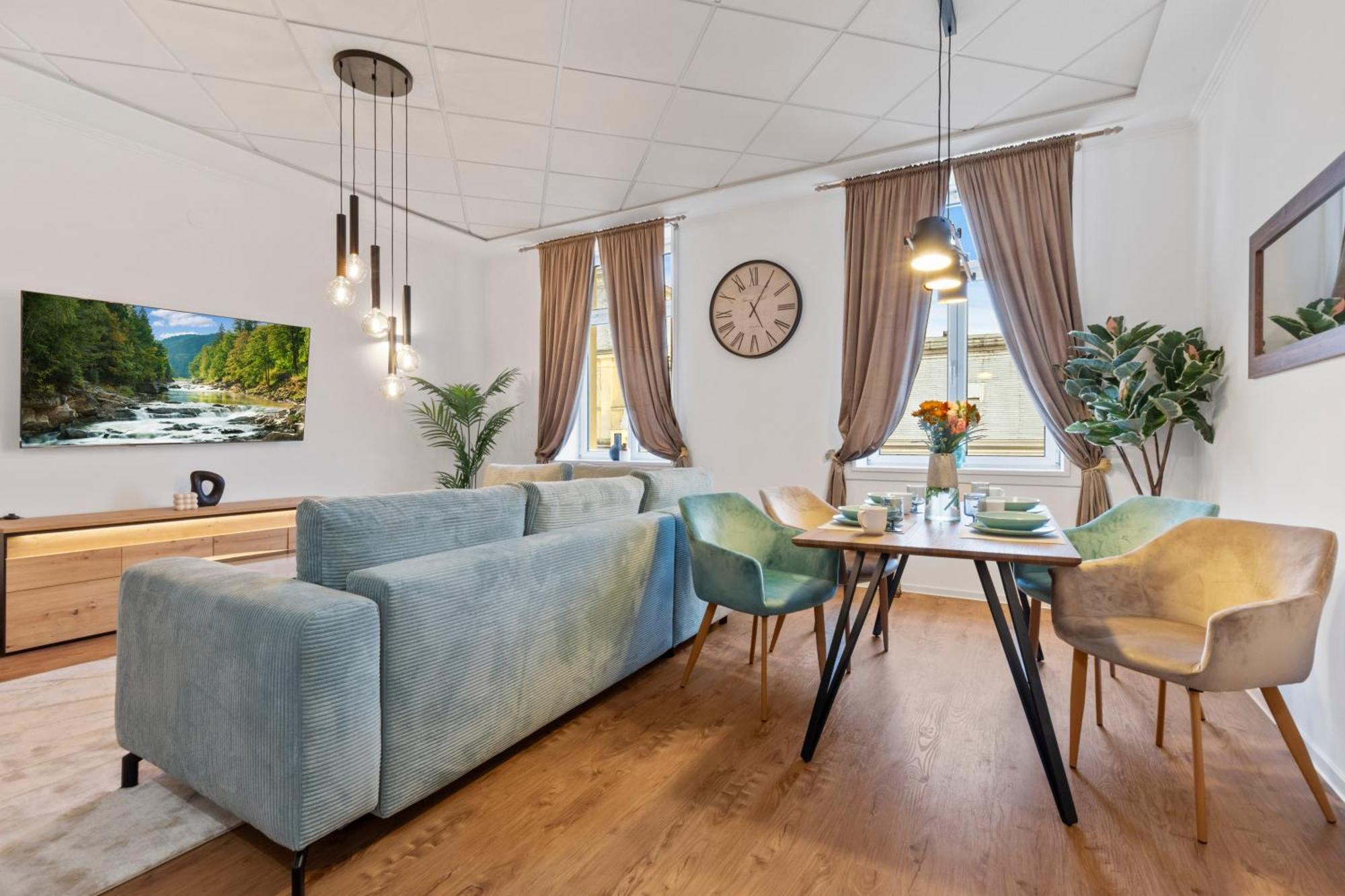 Luxe Living At Old Town Center Bratislava Exterior foto