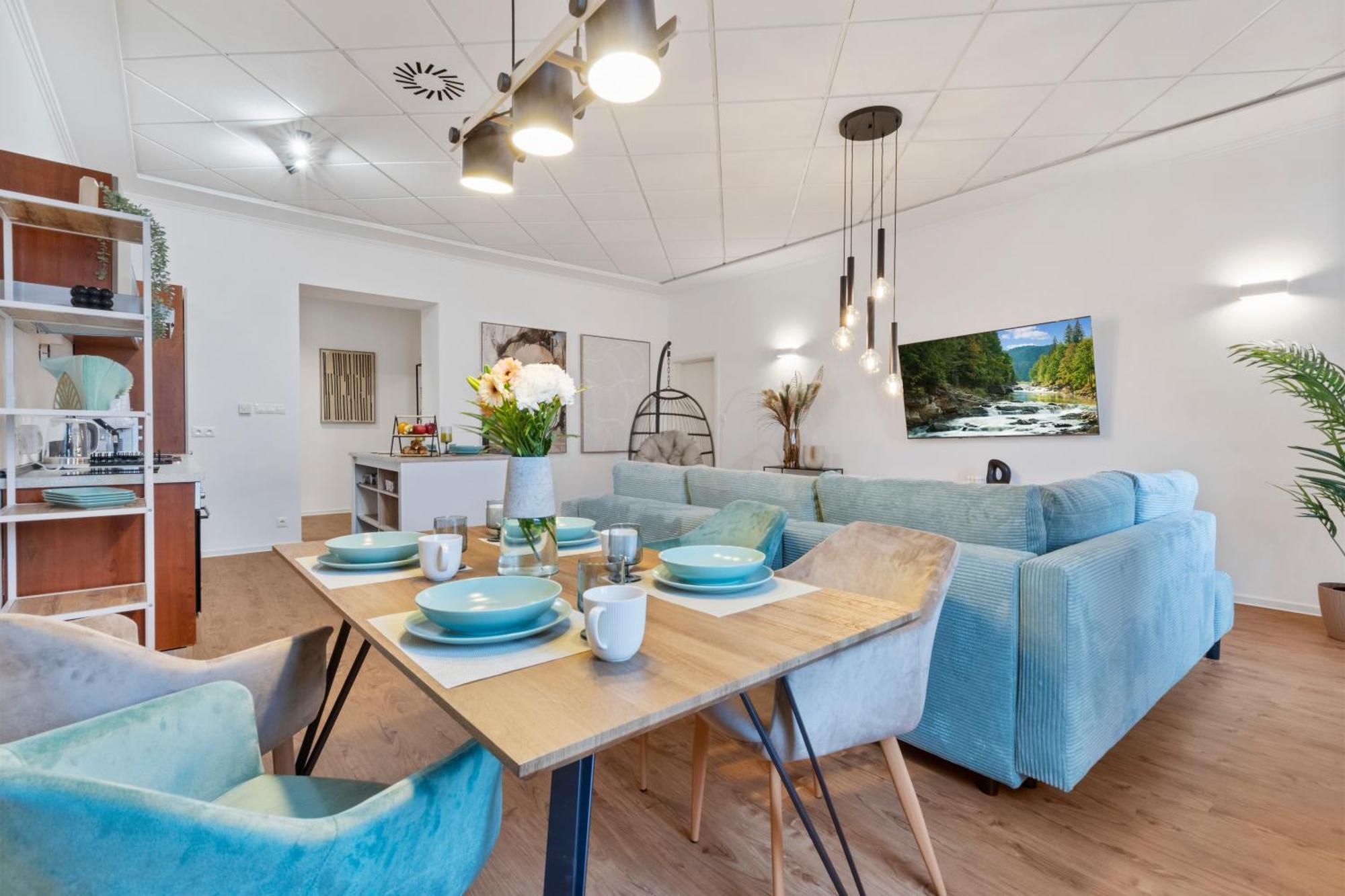Luxe Living At Old Town Center Bratislava Exterior foto