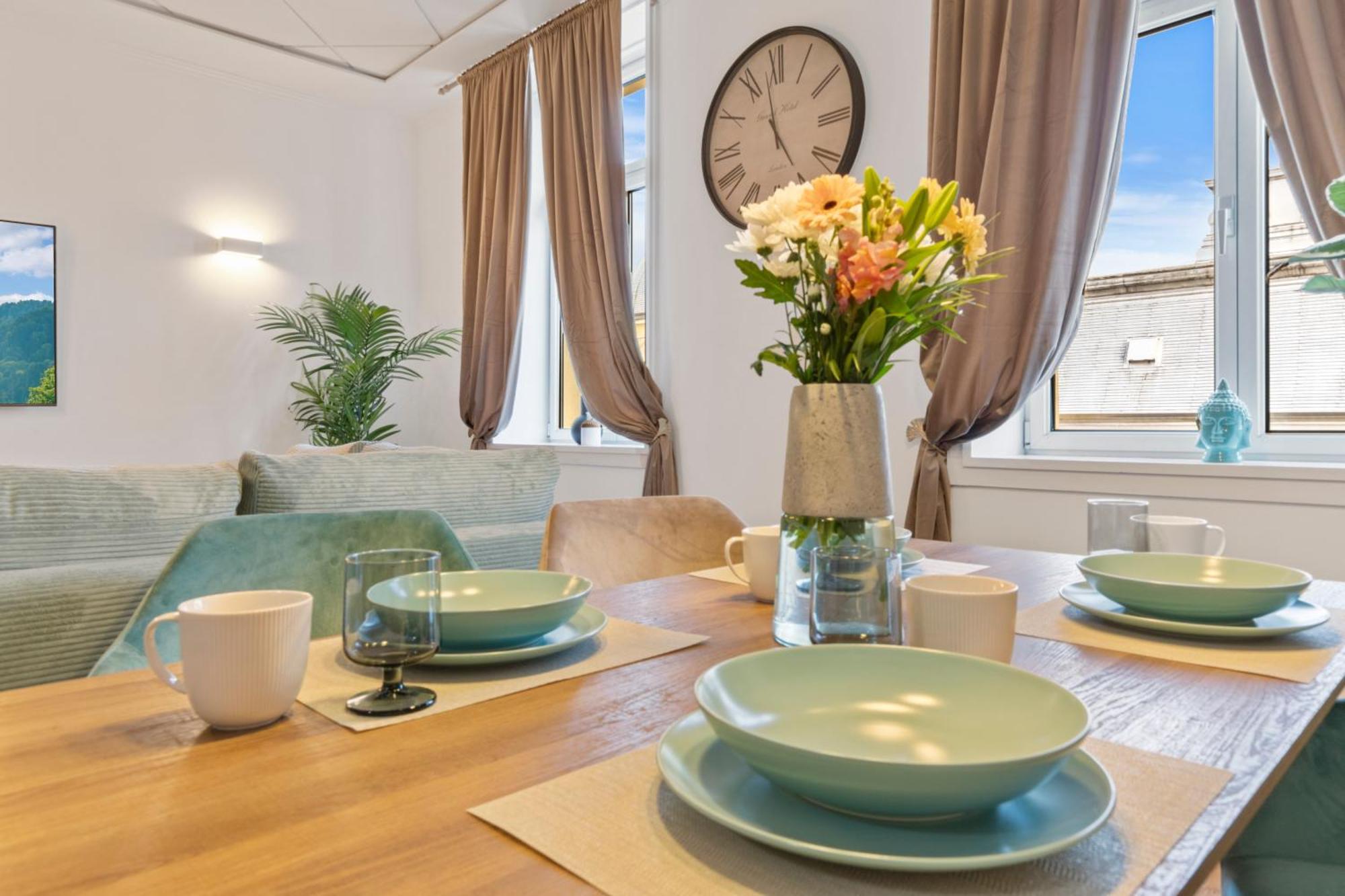 Luxe Living At Old Town Center Bratislava Exterior foto